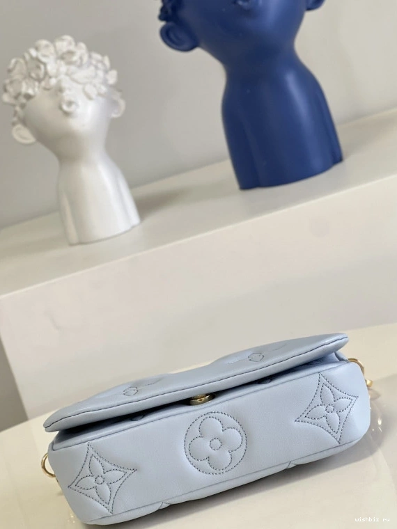 WIS VUITTON BUBBLEGRAM ON STRAP LOUIS WALLET 0111